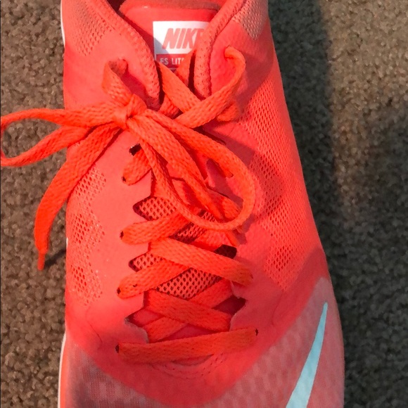 Neon orange Nike free runs - Picture 3 of 6